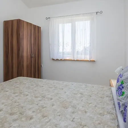 Apartment Katic Apartamento Vir