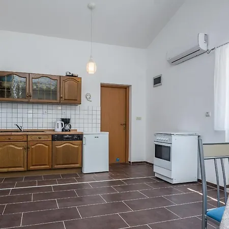 Apartment Katic Apartamento